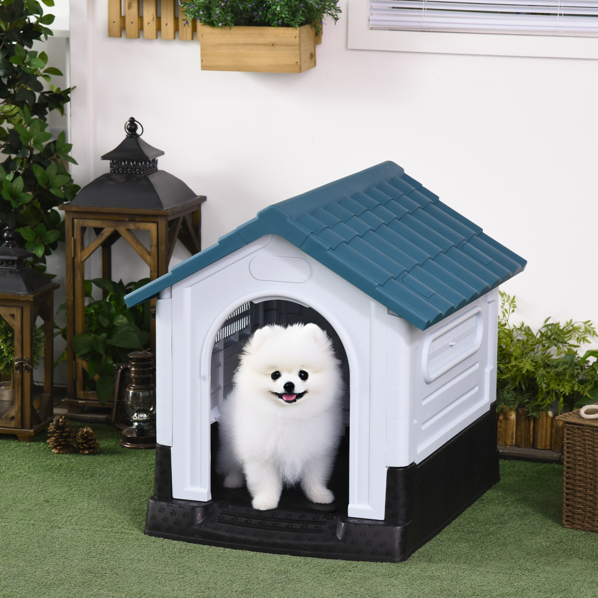 Dog Kennel for Outside Plastic Dog House for XS Dogs, 64.5 x 57 x 66cm